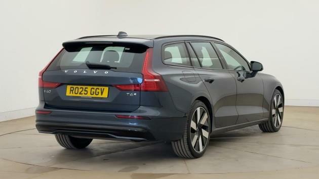 Volvo V60 Plus, T6 Awd Plug-in Hybrid, Dark RO25GGV Blue #3