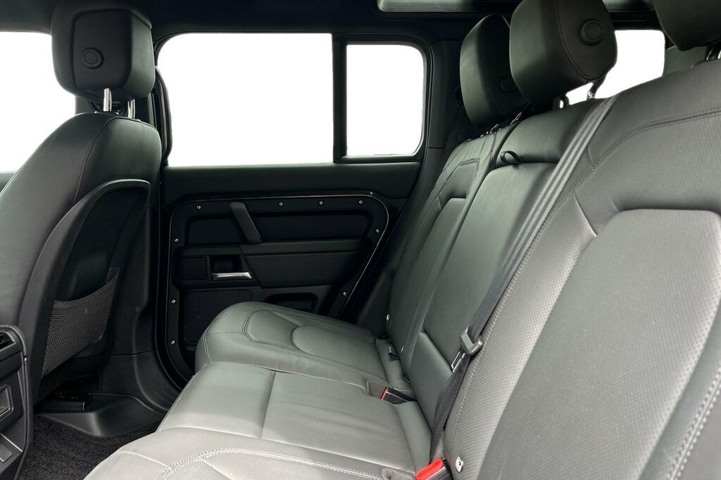 Land Rover Defender 110 D350 X-dynamic Hse SO75FWE Grey #4