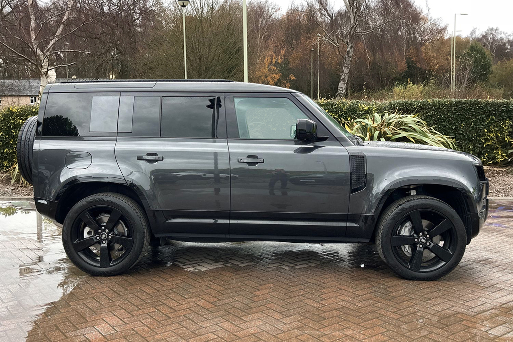 Land Rover Defender 110 D350 X-dynamic Hse SO75FWE Grey #5