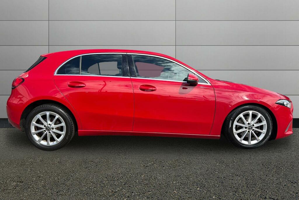Mercedes-Benz A Class A180d Sport KS19CJF Red #4