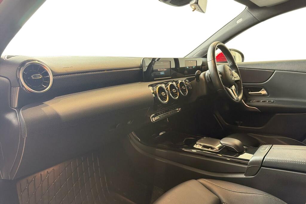Mercedes-Benz A Class A180d Sport KS19CJF Red #2