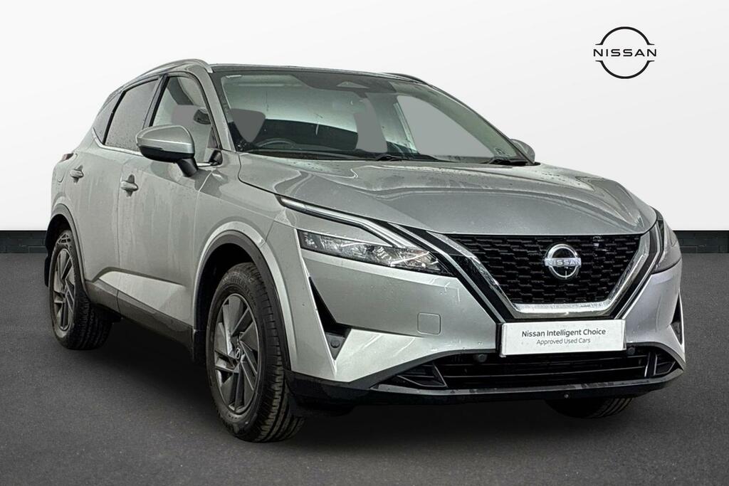 Nissan Qashqai 1.3 Dig-t Mhev Acenta Premium Euro 6 Ss Silver