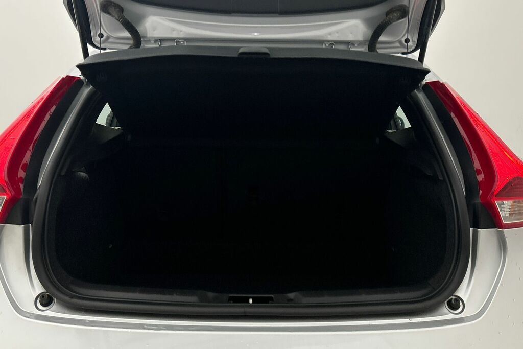 Volvo V40 Hatchback 2.0 Blue #8