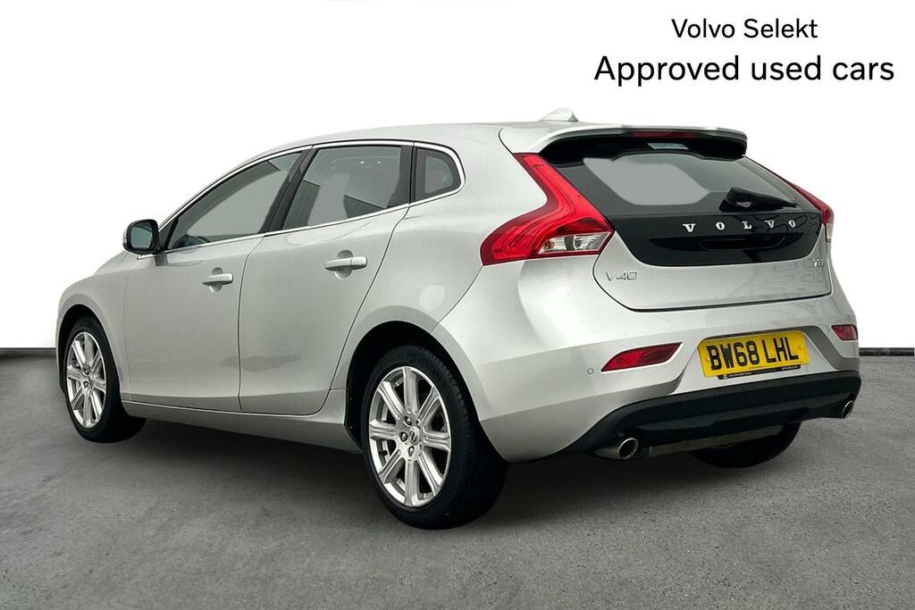 Volvo V40 T3 Inscription Silver #3