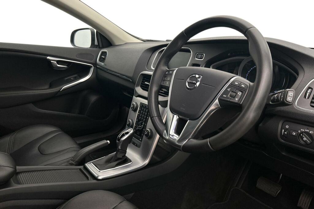 Volvo V40 Hatchback 2.0 Blue #10