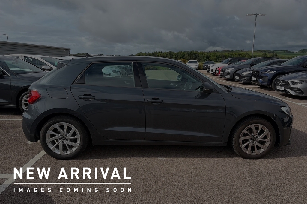 Audi A1 Sport 25 Tfsi 95 Ps 5-Speed SW72BSU Grey #4