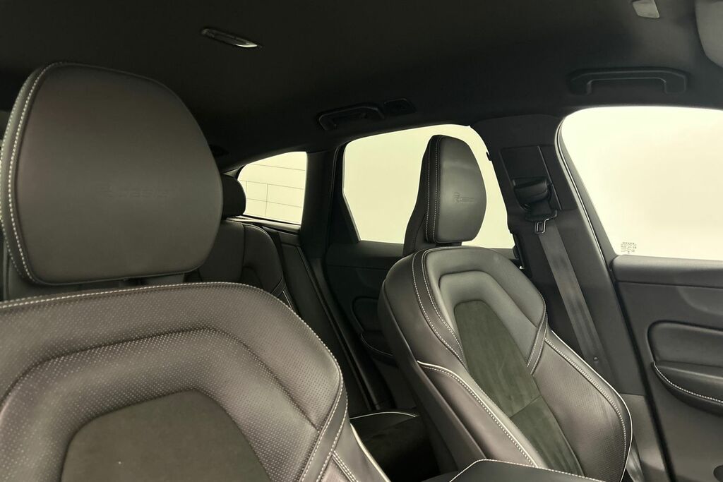 Volvo XC60 2.0 D5 Powerpulse R-design Suv Awd Red #31