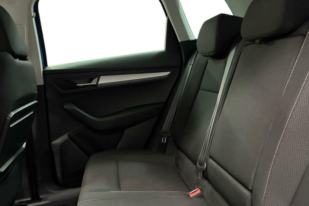 Skoda Karoq 2.0 Tdi 116Ps Se Drive Dsg Black #9