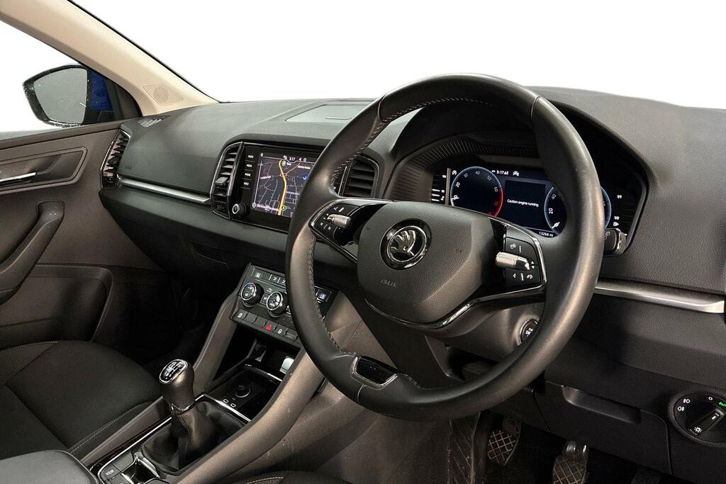 Skoda Karoq 1.0 Tsi Se Drive Blue #6