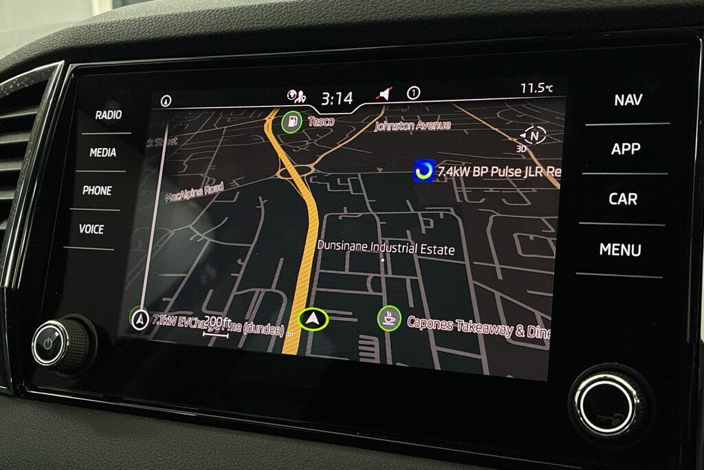 Skoda Karoq 2.0 Tdi 116Ps Se Drive Dsg Black #12