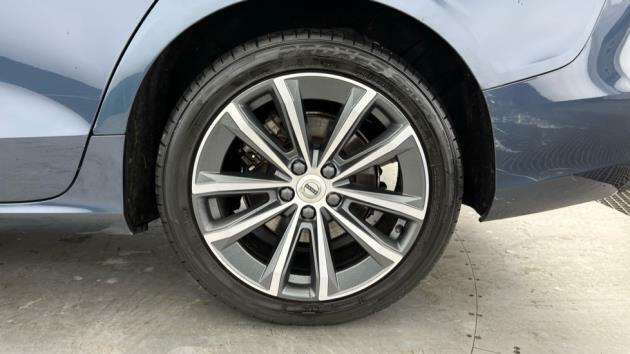 Volvo V60 Momentum, B3 Mild Hybrid Blue #4