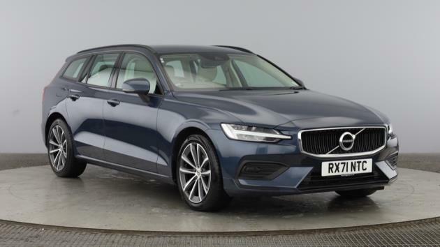 Volvo V60 Momentum, B3 Mild Hybrid Blue