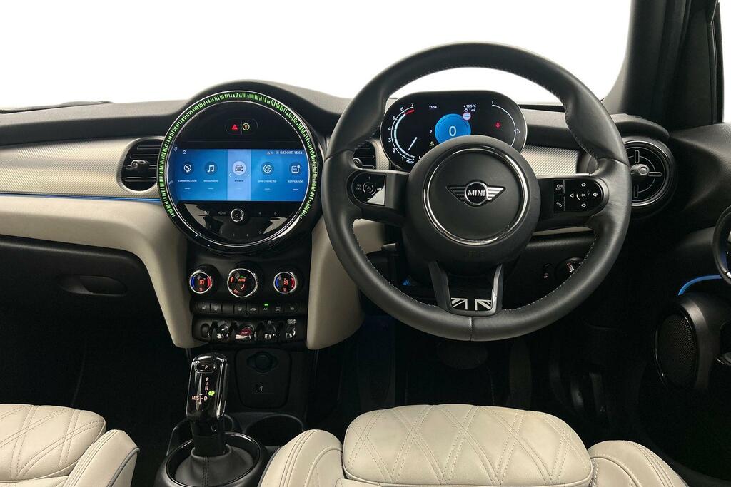 Mini Hatch 5-Door Cooper Exclusive SB23HXA Black #5