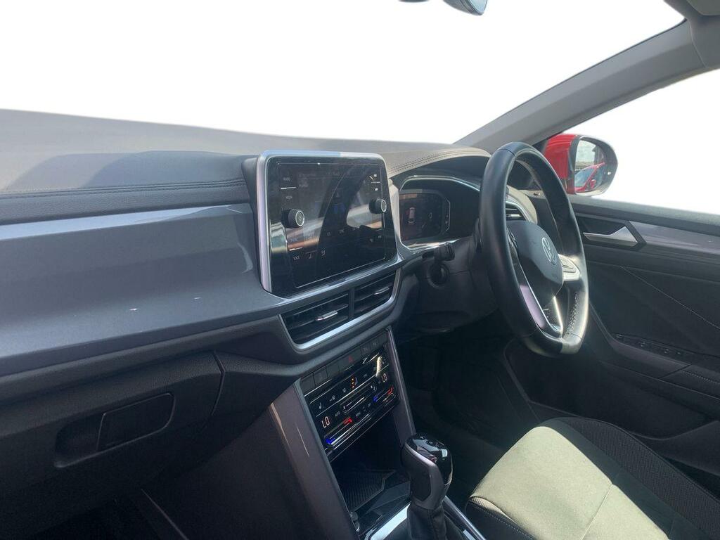 Volkswagen T-Roc 1.5 Tsi Style Dsg SX22CNK Red #2