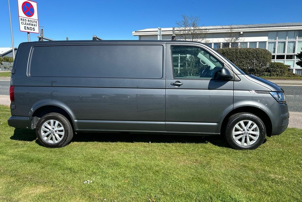 Volkswagen Transporter Panel Van 2.0 Tdi T28 Highline Fwd Swb Euro 6 Ss Grey #4