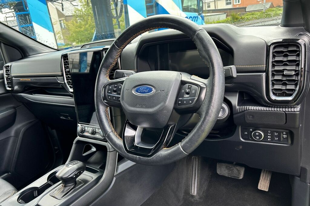 Ford Ranger Pick Up Double Cab Wildtrak 2.0 Ecoblue 205 Black #6