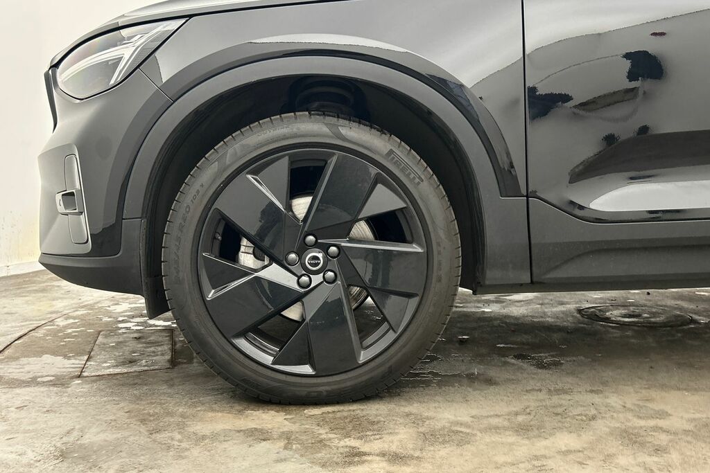 Volvo XC40 Black Edition Plus, B3 Mild Hybrid, SM75JHH Black #5