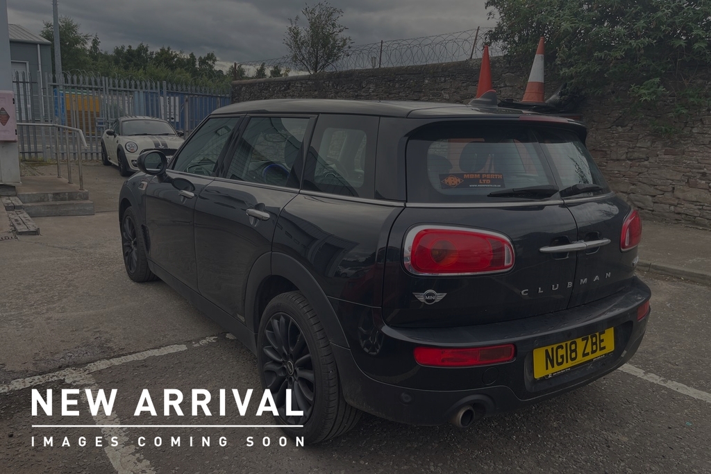 Mini Clubman 1.5 Cooper 6Dr Black #3
