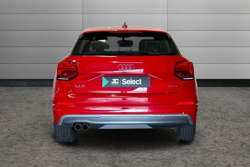 Audi Q2 Sport Black #7