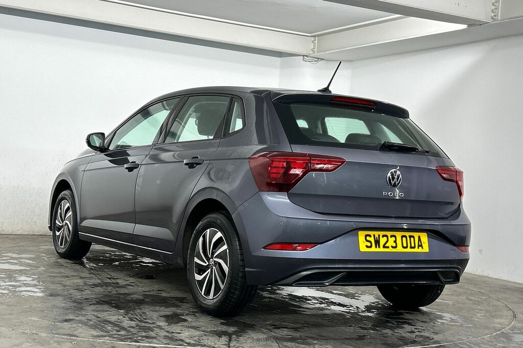 Volkswagen Polo 1.0 Tsi Life Grey #3