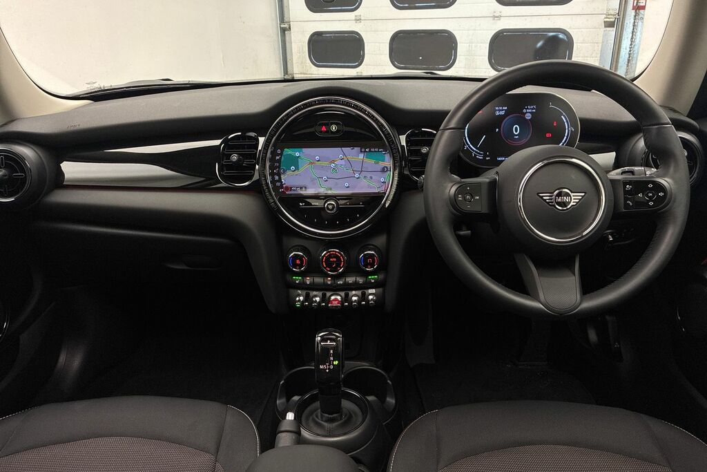 Mini Hatch 3-Door Cooper Classic ST23HJU Blue #4