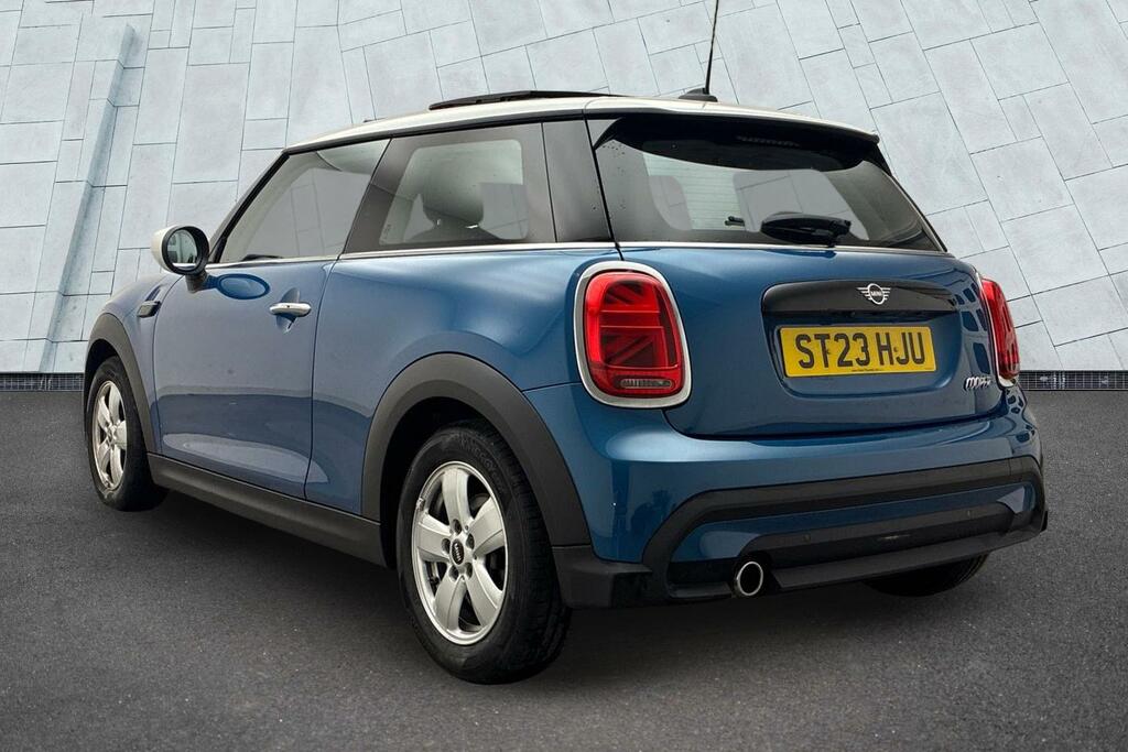 Mini Hatch 3-Door Cooper Classic ST23HJU Blue #2
