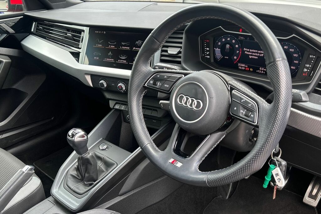 Audi A1 S Line 30 Tfsi 110 Ps 6-Speed SR23OHO Red #6