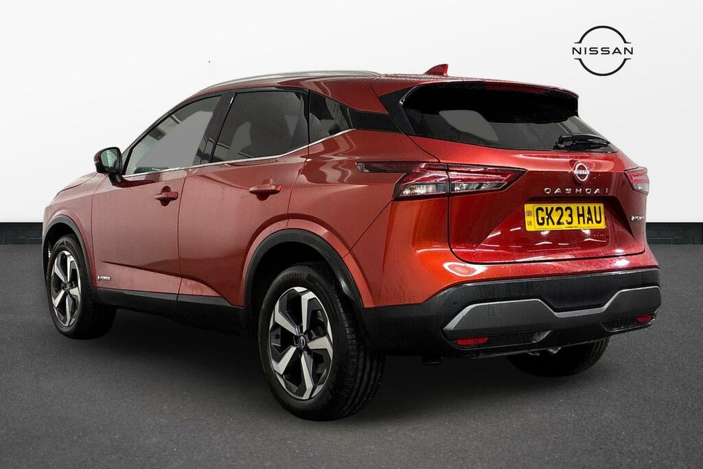 Nissan Qashqai 1.5 H E-power N-connecta Suv Hybrid Aut Red #4
