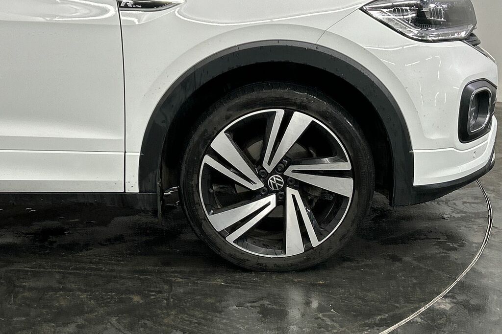 Volkswagen T-Cross 1.0 Tsi 110 R-line Dsg White #5