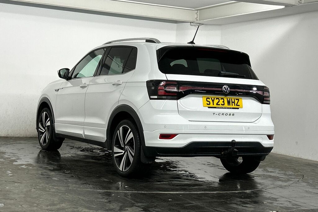 Volkswagen T-Cross 1.0 Tsi 110 R-line Dsg White #3