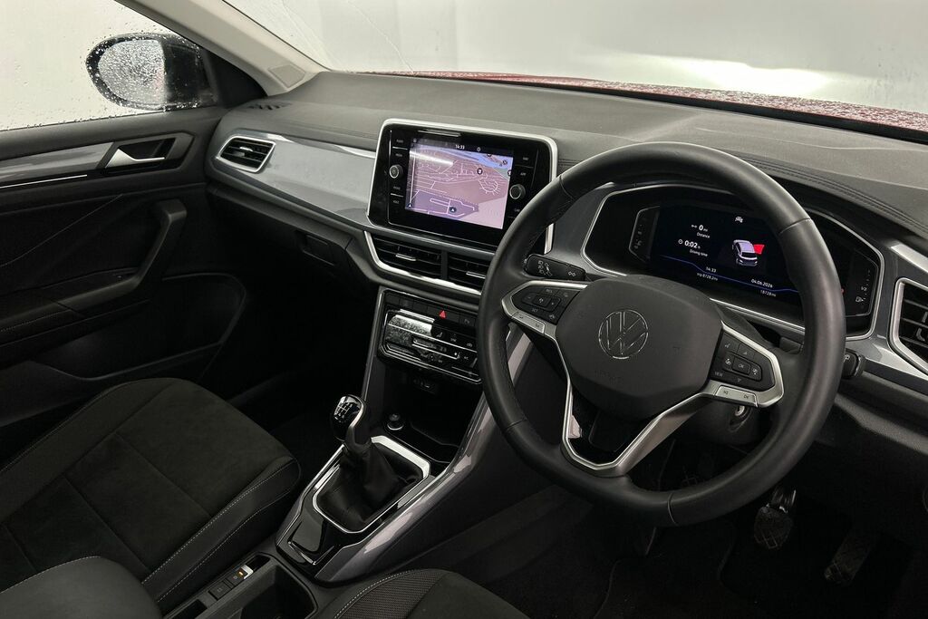 Volkswagen T-Roc 1.5 Tsi Style SD73TGV Red #6