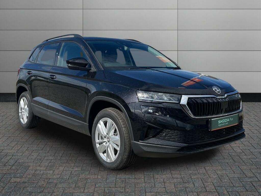 Skoda Karoq 1.5 Tsi 150Ps Se Edition Black
