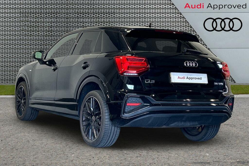 Audi Q2 Black Edition 35 Tfsi 150 Ps 6-Speed Black #3