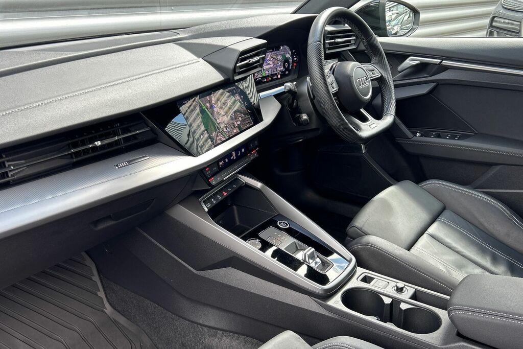 Audi A3 Black Edition 35 Tfsi 150 Ps S Tronic SW73VFL Black #2