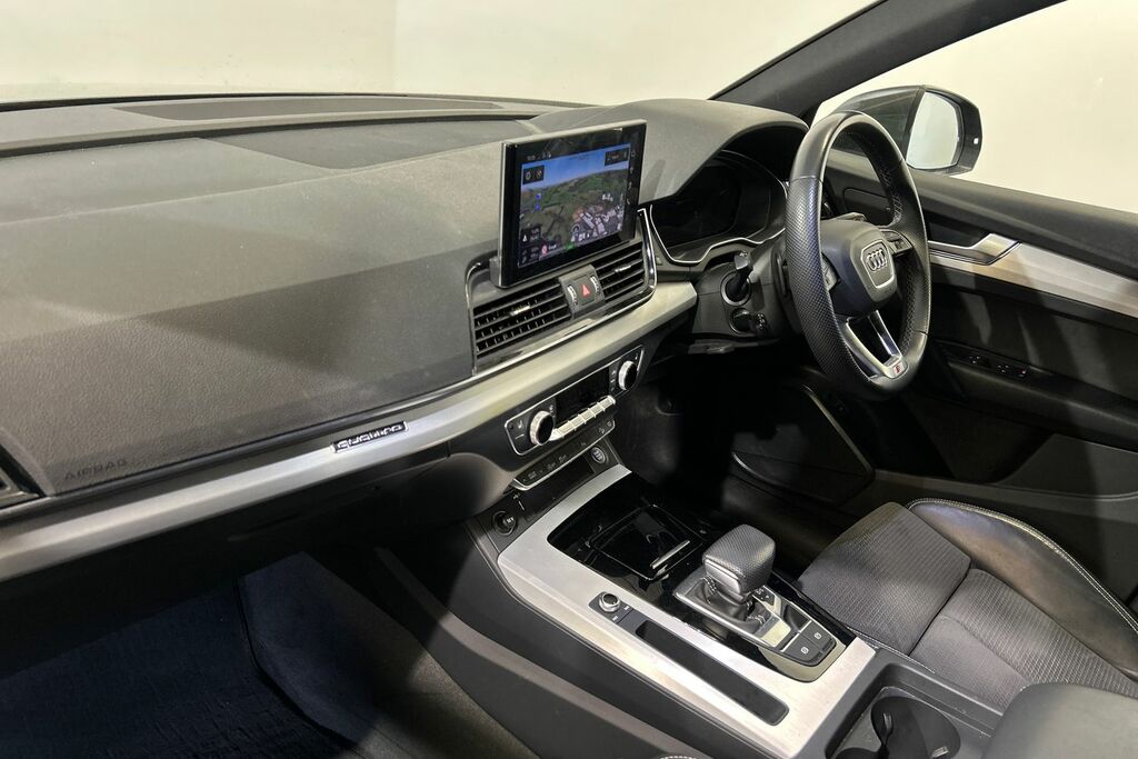 Audi Q5 S Line 40 Tdi Quattro 204 Ps S Tronic Grey #2