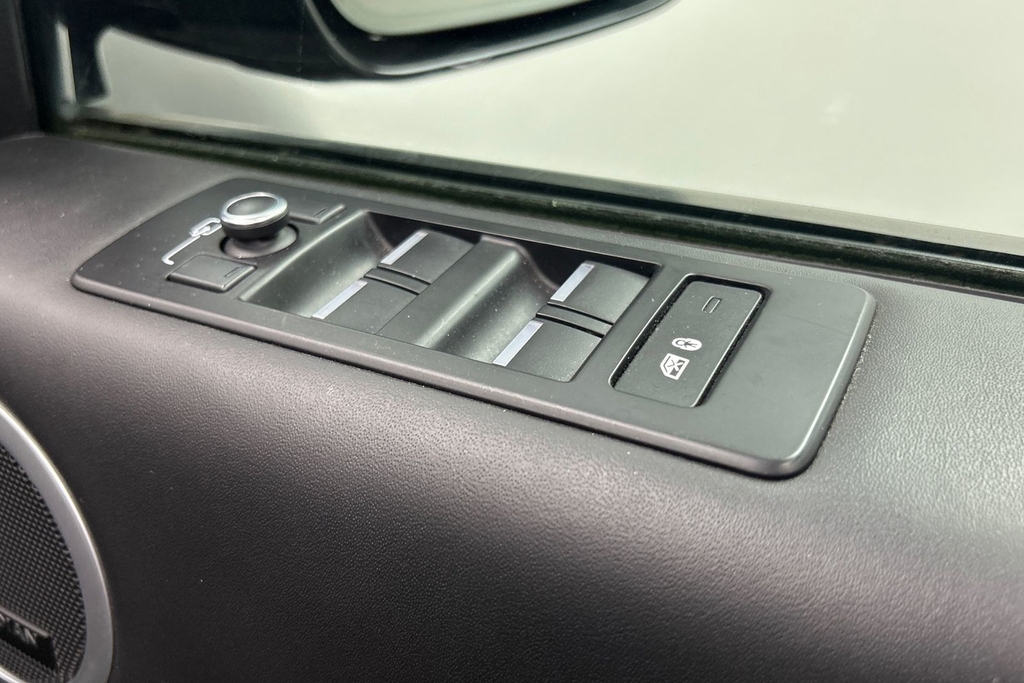 Land Rover Discovery Discovery Sport R-dynamic Hse D Grey #25