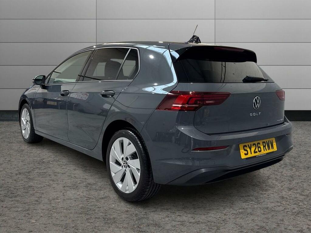 Volkswagen Golf 1.5 Tsi 204 Match Ehybrid Dsg SY26RWW  #3