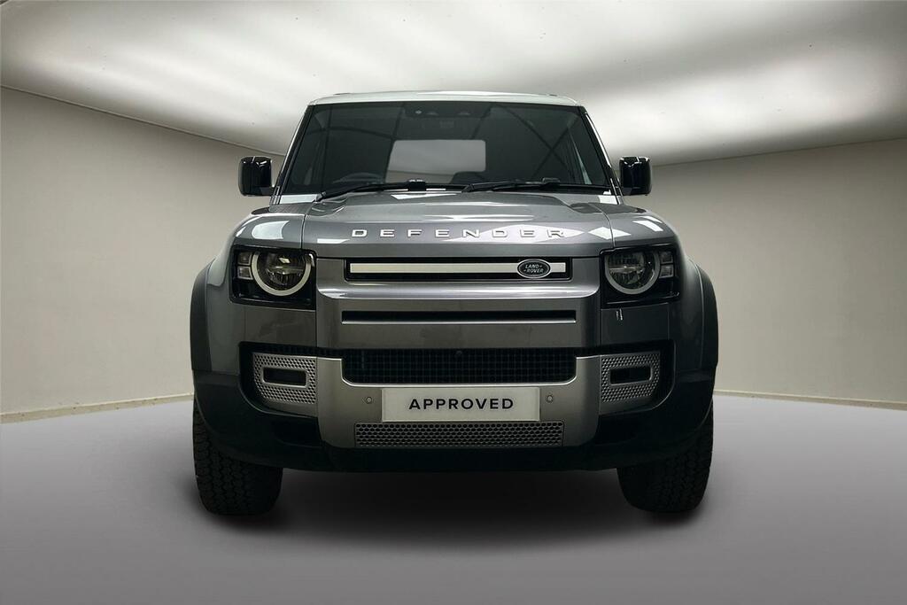 Land Rover Defender 90 D250 Hse White #7