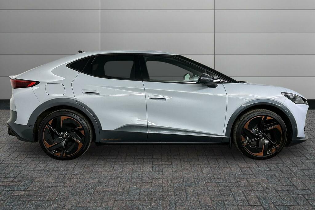Cupra Tavascan 250Kw Vz1 77Kwh Awd White #4