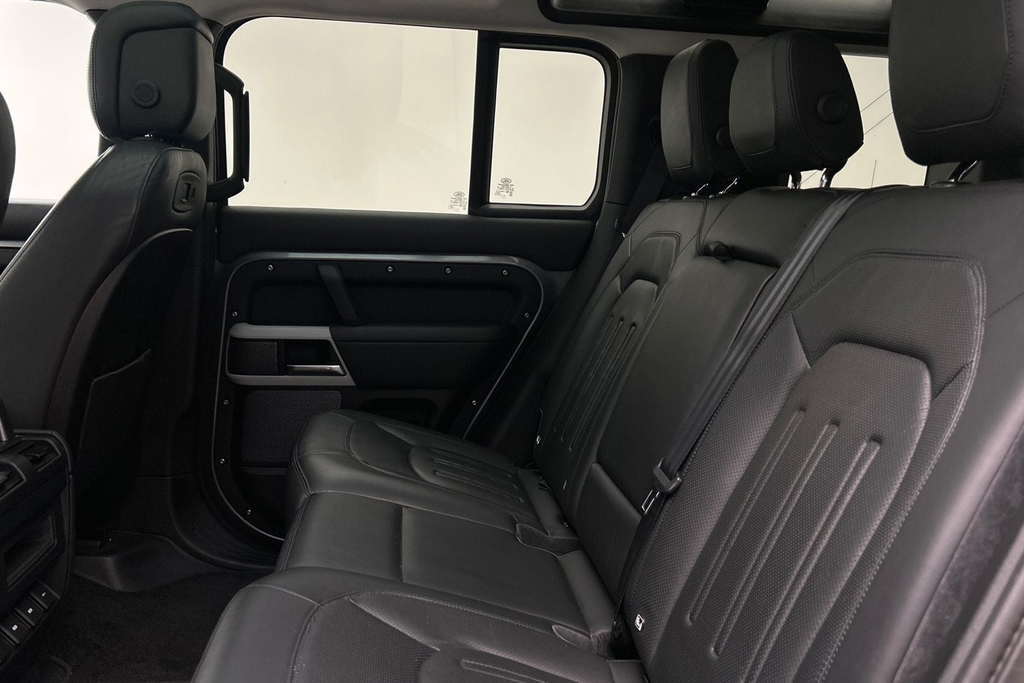 Land Rover Defender 110 D240 Hse Grey #4