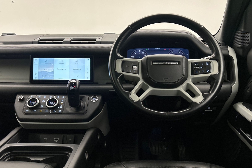 Land Rover Defender 110 2.0 D240 Se 110 7 Seat Blue #15