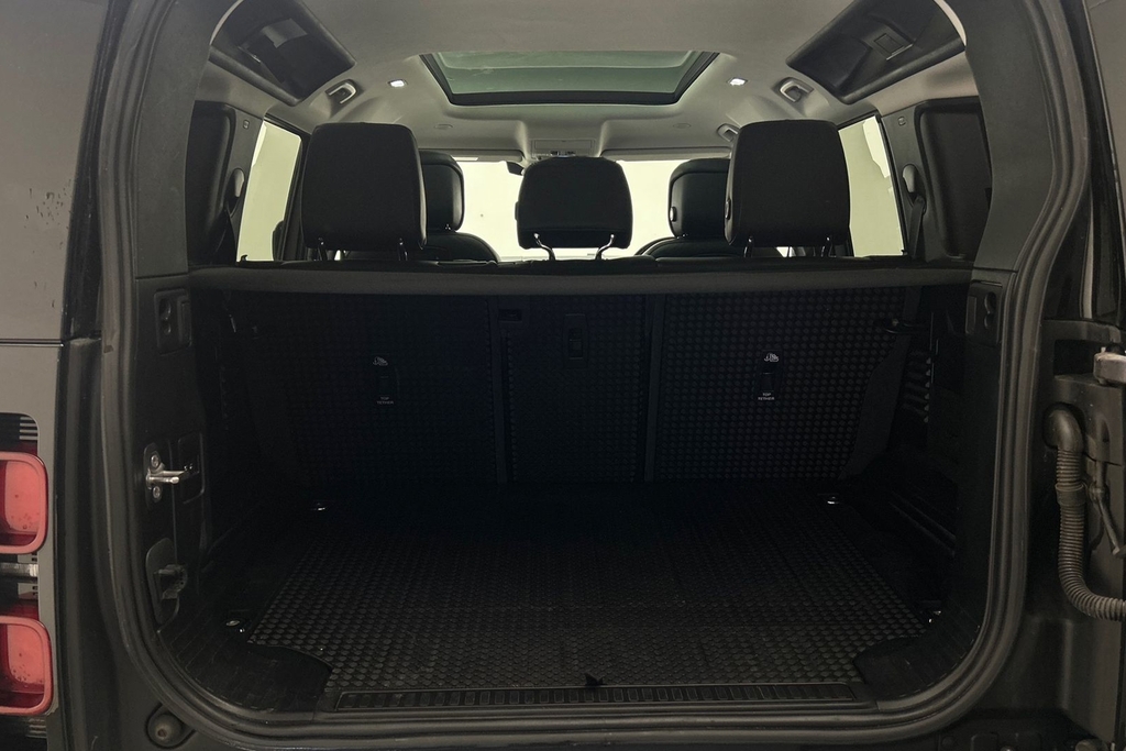 Land Rover Defender 110 2.0 D240 Se 110 7 Seat Blue #10