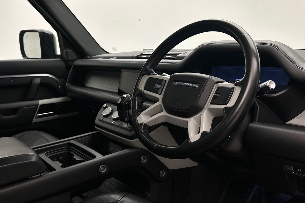 Land Rover Defender 110 2.0 D240 Se 110 7 Seat Blue #37