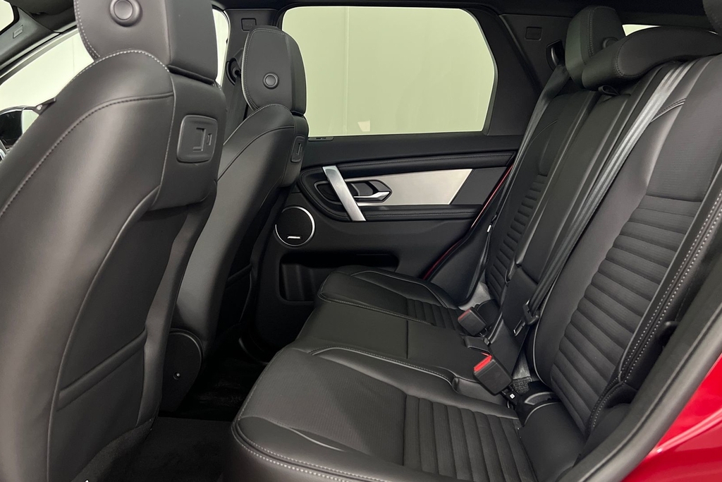 Land Rover Discovery Sport D200 Landmark Red #4