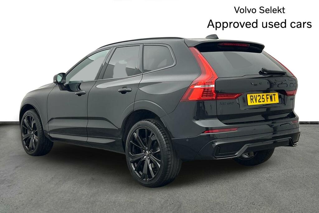 Volvo XC60 Black Edition Ultra, B5 Awd Mild Hybrid, Black #3