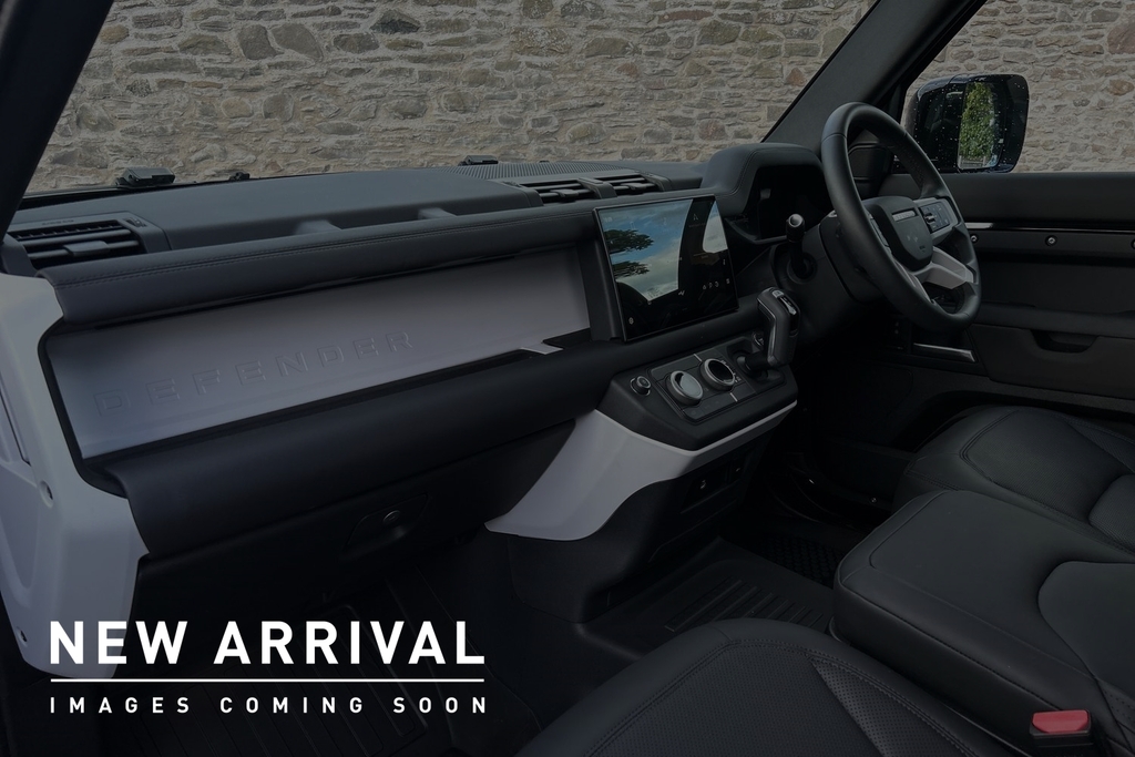 Land Rover Defender 110 D250 Hard Top X-dynamic Hse Black #2