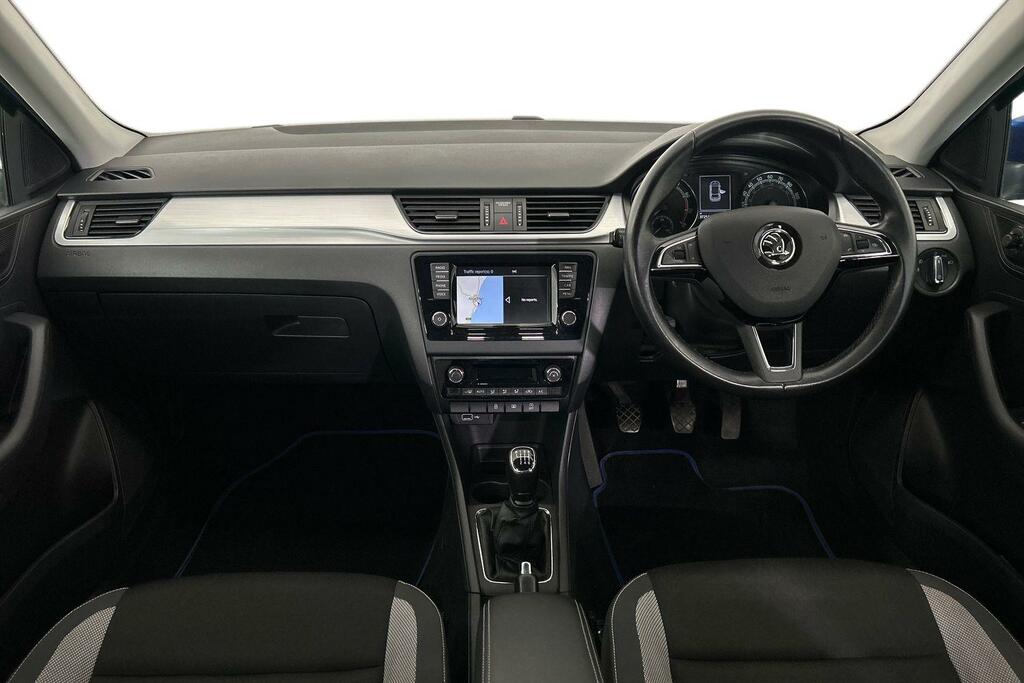 Skoda Rapid Spaceback Spaceback Se Sport Tsi Red #10