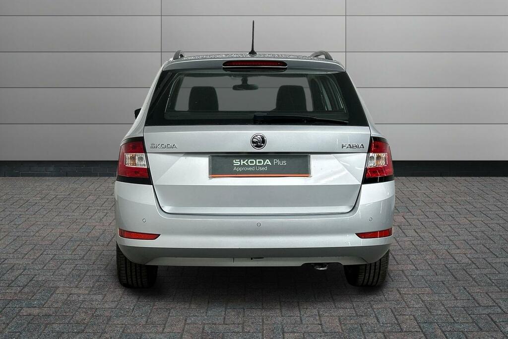Skoda Fabia 2019 1.0 Tsi Se Hatchback Euro 6 Silver #7