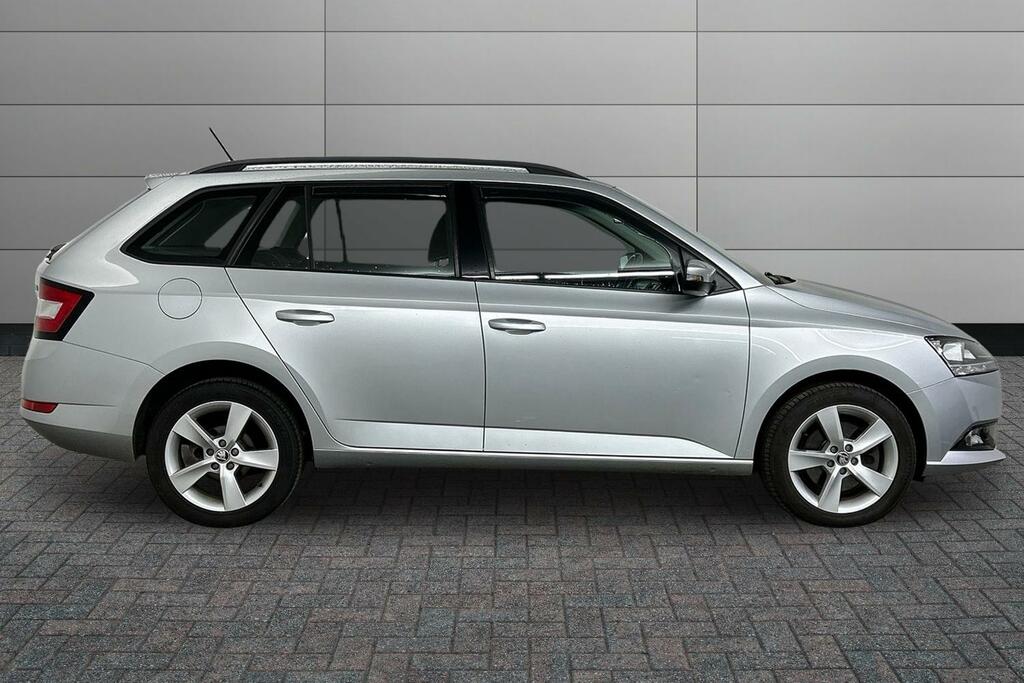 Skoda Fabia 1.0 Tsi 110 Se L Dsg Silver #4