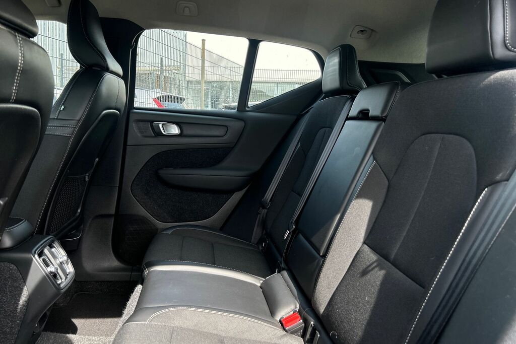 Volvo XC40 2.0 T4 R-design Awd Euro 6 Ss #17